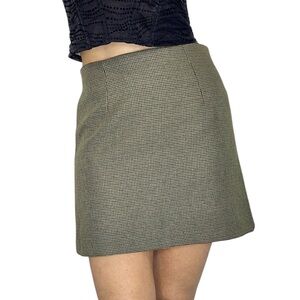 Vintage 90s minimalist beige black check houndstooth a line mini skirt